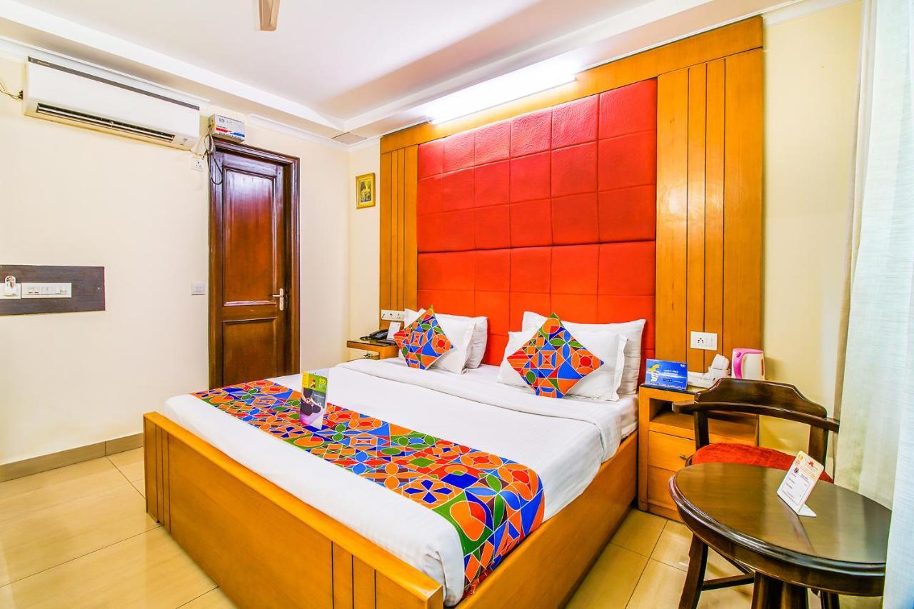Fabhotel Signature Plaza Нью-Делі Екстер'єр фото